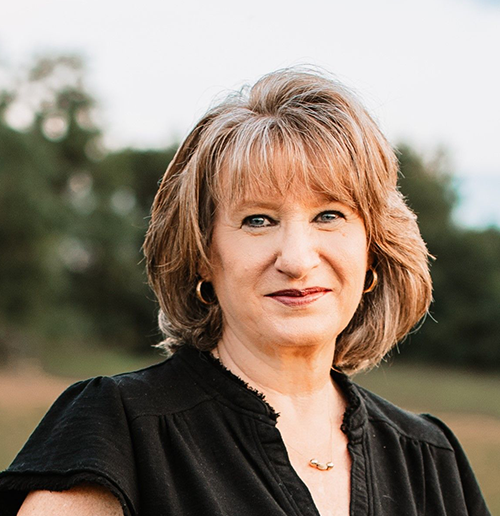 portrait of Valerie Marsh